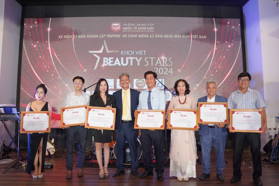 Gala tri ân Ngày Nhà giáo Việt Nam và Kỹ niệm 15 năm ngày thành lập trường - “ Khôi Việt Beauty Stars 2024”